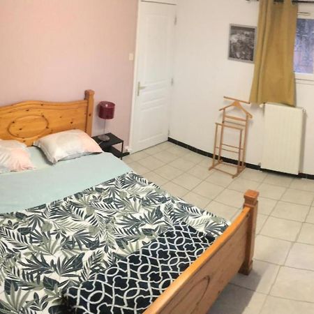 Comme A La Maison ! Chavanoz Εξωτερικό φωτογραφία